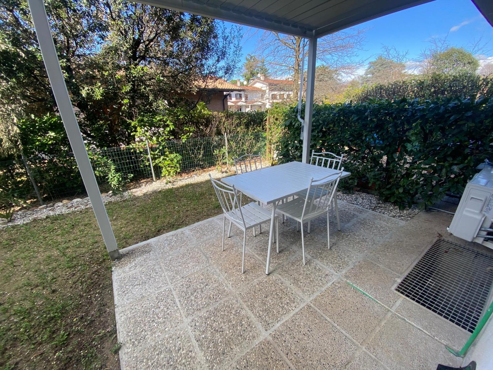 Zen House Apartment Gradisca dʼIsonzo Exterior foto